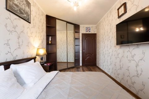 г Москва, г Зеленоград, к 107Г