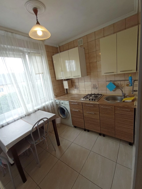 г Калининград, ул Багратиона, д 144