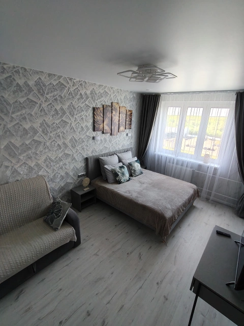 г Курск, ул Энгельса, д 158, кв 2