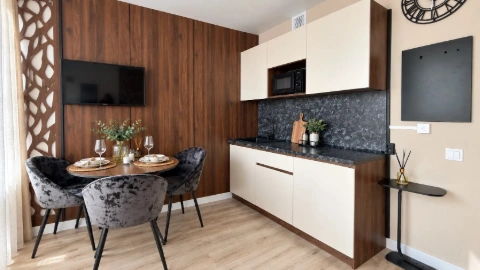 г Екатеринбург, ул Красных командиров, д 3