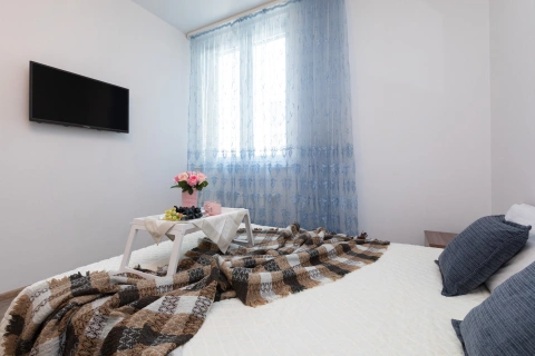 г Екатеринбург, ул Солнечная, д 33а