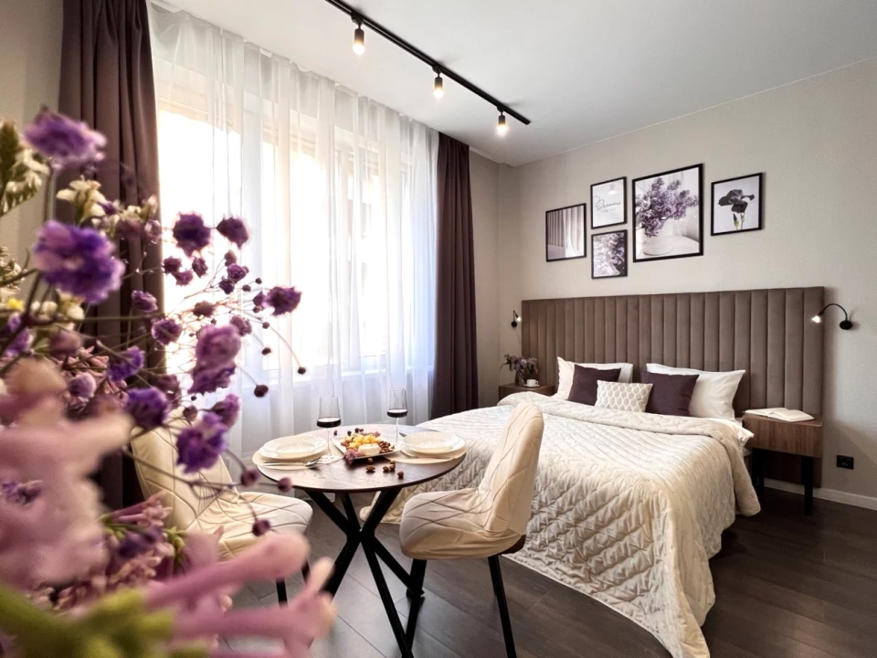 APARTMENTS FOR BUSINESS PEOPLE