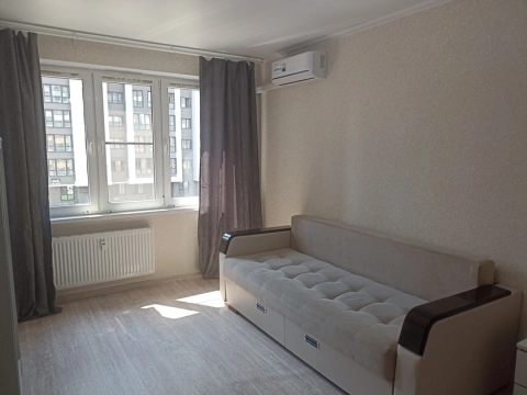 Краснодарский край, г Анапа, ул Ленина, д 243, кв 19