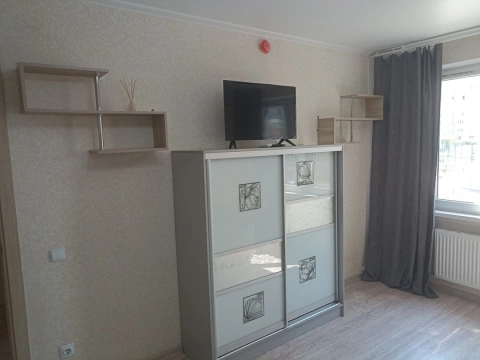 Краснодарский край, г Анапа, ул Ленина, д 243, кв 19