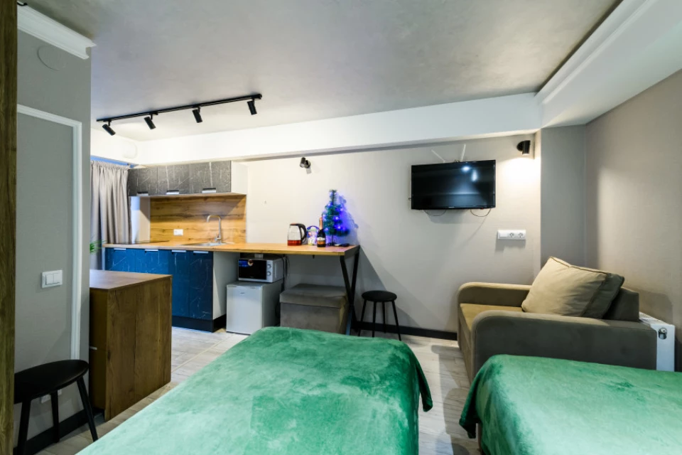 Студия "Green Oplot Apartments