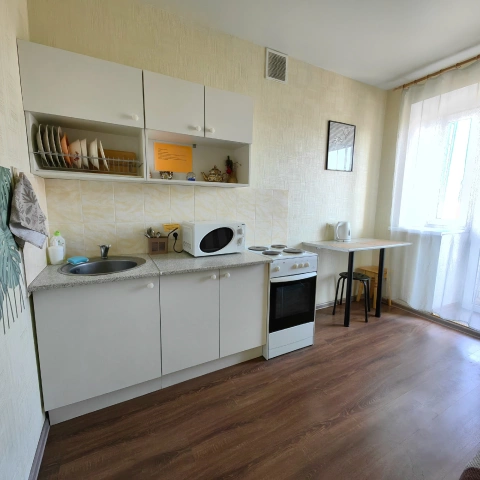 г Тюмень, ул Революции, д 228 к 3