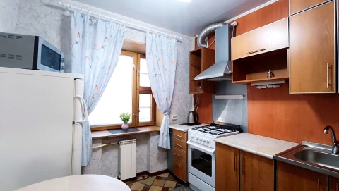г Мурманск, ул Капитана Буркова, д 21