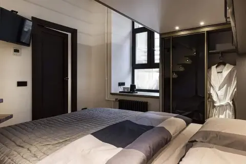 г Санкт-Петербург, ул Рубинштейна, д 23