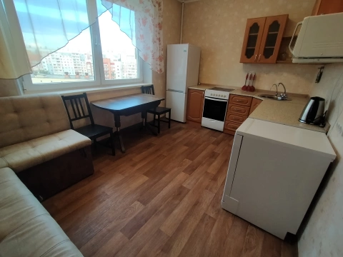 г Челябинск, ул Стартовая, д 13