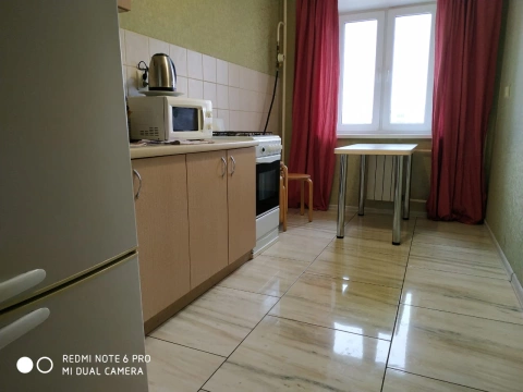 г Ярославль, Московский пр-кт, д 82 к 2, кв 2