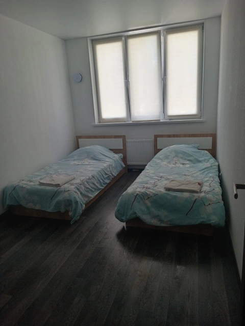 г Екатеринбург, ул Академика Ландау, д 38