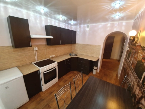Респ Татарстан, г Альметьевск, ул Ленина, д 104Б