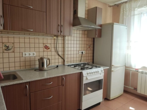 г Волгоград, ул им. Константина Симонова, д 38