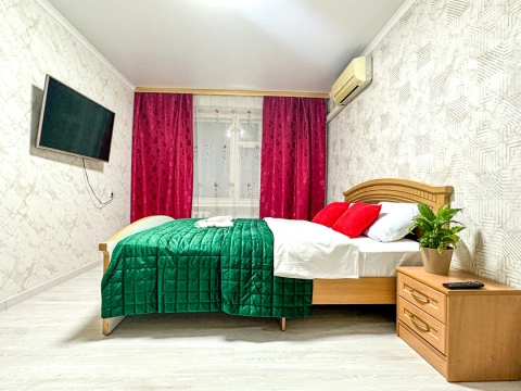 Краснодарский край, г Крымск, ул Маршала Жукова, д 8