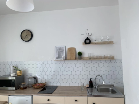 г Екатеринбург, пр-кт Академика Сахарова, д 51