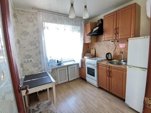 г Тюмень, ул Парфенова, д 40