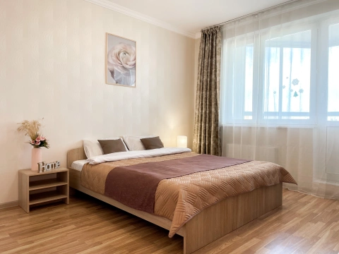 г Москва, р-н Внуково, ул Бориса Пастернака, д 33 к 1
