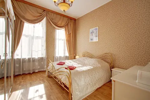 г Санкт-Петербург, Невский пр-кт, д 81