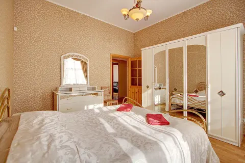г Санкт-Петербург, Невский пр-кт, д 81