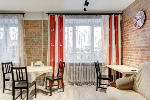 г Екатеринбург, пр-кт Ленина, д 10