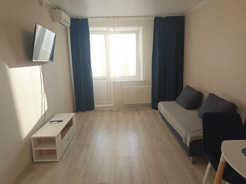 Краснодарский край, г Анапа, ул Ленина, д 243, кв 104
