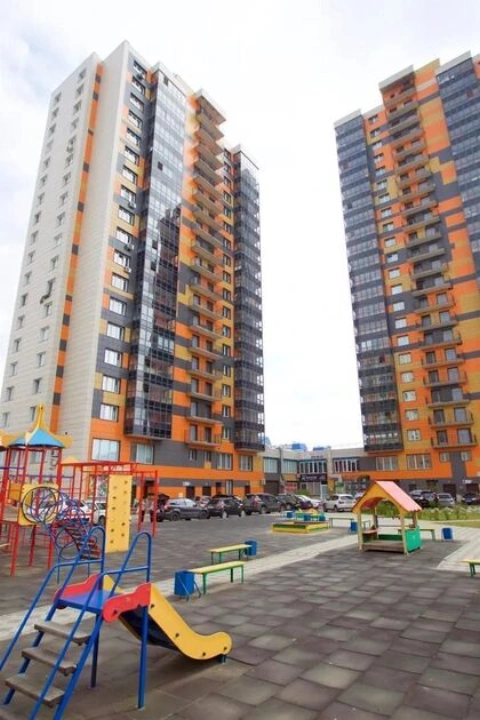 г Красноярск, ул Авиаторов, д 38