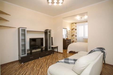 г Ярославль, ул Труфанова, д 15 к 2