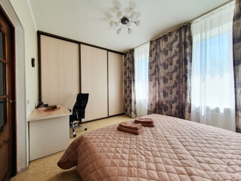 г Казань, ул Фатыха Амирхана, д 12Е