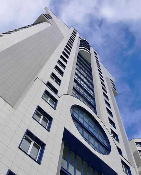 г Барнаул, ул Папанинцев, д 111