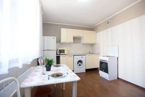 г Красноярск, ул Авиаторов, д 38
