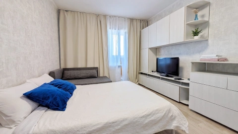 г Санкт-Петербург, пр-кт Солидарности, д 21 к 3