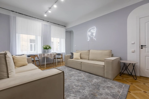 г Санкт-Петербург, ул Рылеева, д 16