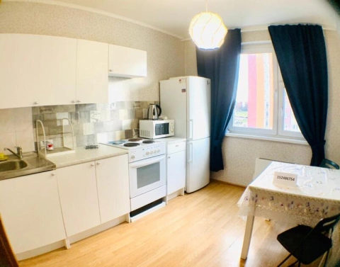 г Москва, р-н Троицк, Нововатутинский пр-кт, д 11, кв 23