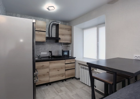 г Томск, ул Усова, д 37а