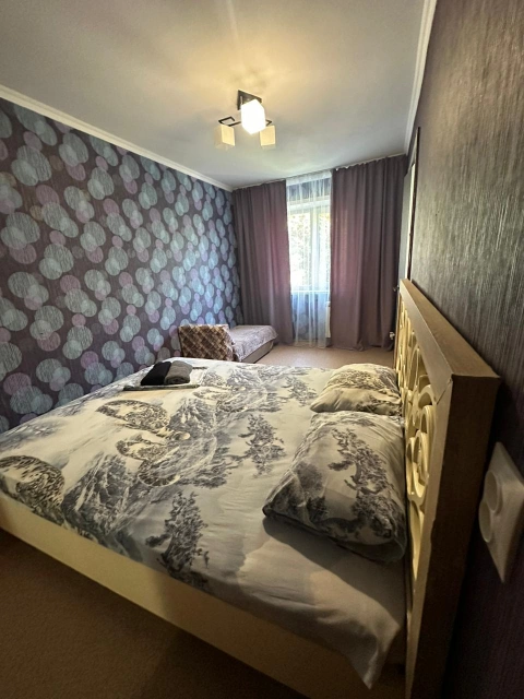 Красноярский край, г Ачинск, мкр 1-й, д 30