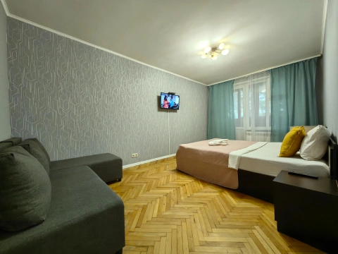 г Москва, ул Введенского, д 20 к 1