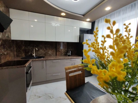 г Екатеринбург, ул Спутников, д 16
