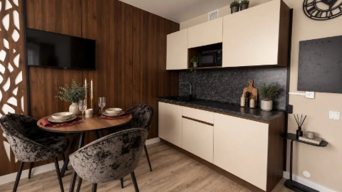 г Екатеринбург, ул Красных командиров, д 3