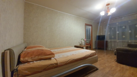 г Владимир, ул Горького, д 77