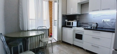 г Казань, ул Пилотская, д 37