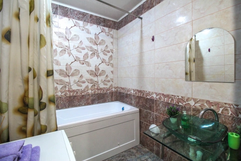 г Барнаул, ул Папанинцев, д 111