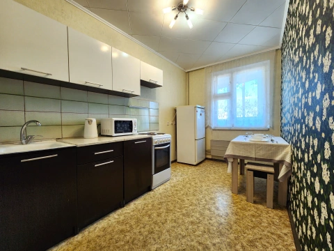 г Москва, Каширское шоссе, д 94 к 1