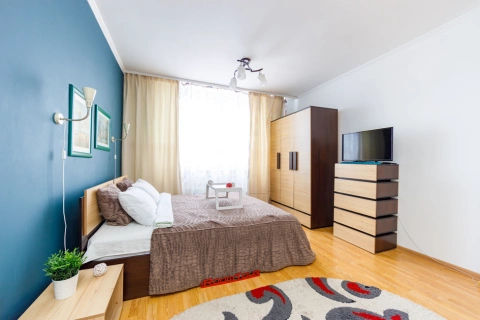 г Екатеринбург, ул Фурманова, д 103